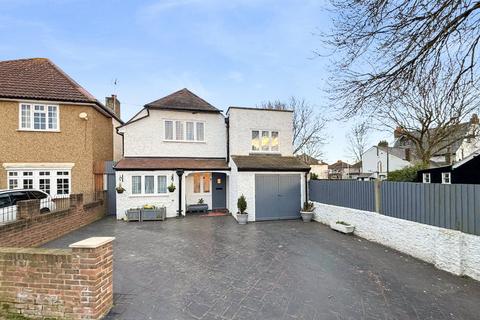 4 bedroom detached house for sale, Alers Road, Bexleyheath, DA6