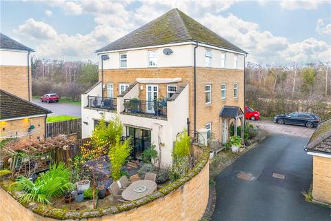 3 bedroom semi-detached house for sale, Kingsdale Avenue, Menston, Ilkley, West Yorkshire, LS29