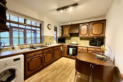 3 bedroom semi-detached house for sale, Lodge Lane, Aston, Sheffield, S26 2BP