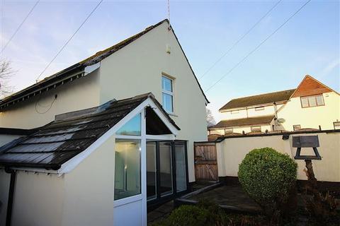 2 bedroom semi-detached house to rent, Bradway Road, Sheffield, S17 4QU