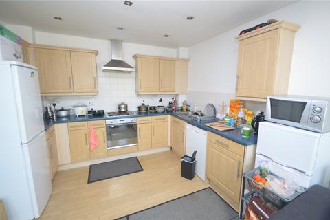 2 bedroom apartment for sale, Foxglove Way, Luton, Bedfordshire, LU3