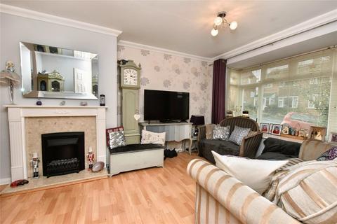 3 bedroom semi-detached house for sale, St. Andrews Close, Leeds, West Yorkshire