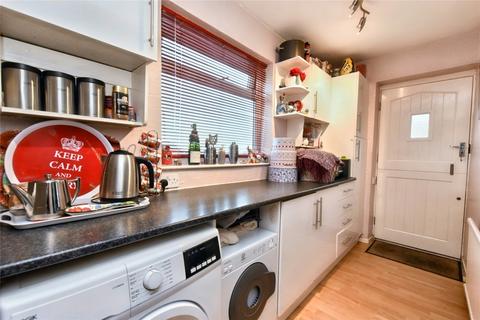 3 bedroom semi-detached house for sale, St. Andrews Close, Leeds, West Yorkshire