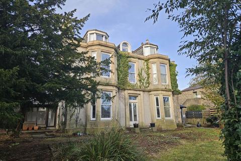 2 bedroom flat to rent, 12 (Ground Floor) Somerville Place, Dundee,