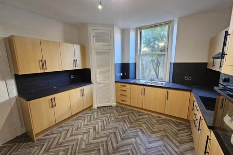 2 bedroom flat to rent, 12 (Ground Floor) Somerville Place, Dundee,