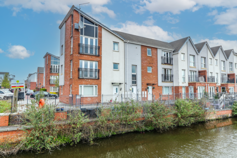 2 bedroom apartment to rent, Lock Keepers Way, Stoke-on-Trent