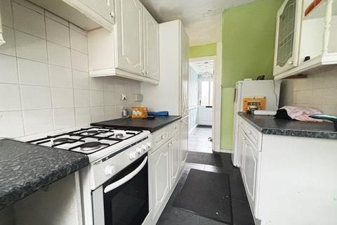 3 bedroom semi-detached house for sale, Gainsborough Road, Cefn Golau, Tredegar