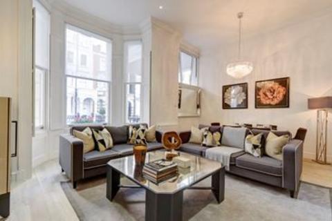 4 bedroom flat to rent, Somerset Court, Kensington