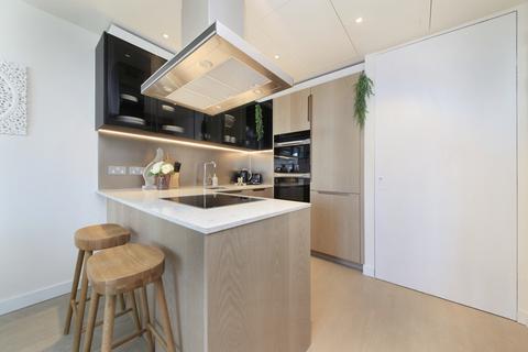 1 bedroom flat to rent, Nine Elms Lane, London SW8