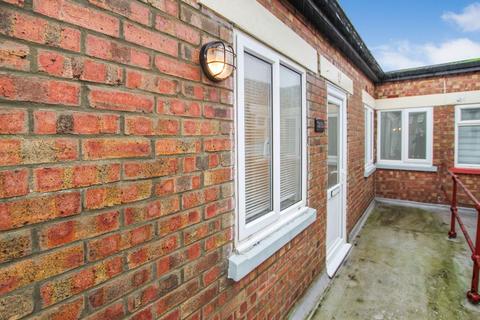 2 bedroom flat for sale, Mortimer Street, Herne Bay