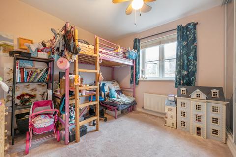 43 Fallows Road, Padworth, Reading, RG7 4GU