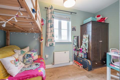 43 Fallows Road, Padworth, Reading, RG7 4GU