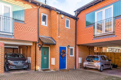 2 bedroom terraced house for sale, High Street, Reading RG7