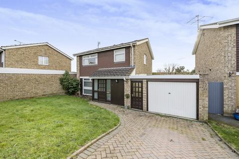 3 bedroom link detached house to rent, Langhams Way, Reading RG10