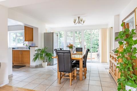 34 Ribbledale, London Colney, St Albans, AL2 1TD