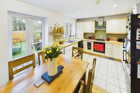 4 bedroom terraced house for sale, Yeates Court, North Somerset BS21