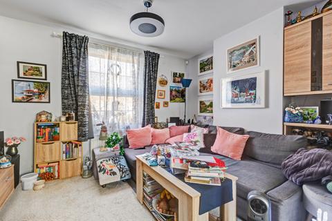 23 Blanchland Road, Morden, SM4 5ND