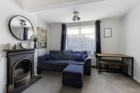 2 bedroom end of terrace house for sale, Leominster Road, Morden SM4