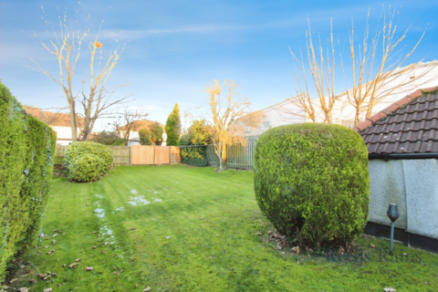 3 bedroom semi-detached house to rent, Ring Road, Leeds LS14