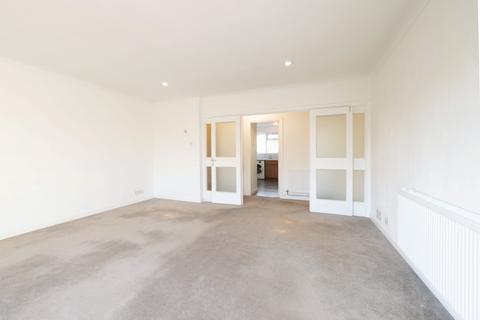 2 bedroom apartment to rent, Woodville Gardens, Surbiton KT6