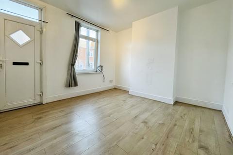 3 bedroom terraced house for sale, Silverdales, Sheffield S25