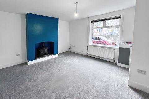 3 bedroom terraced house for sale, Carrfield Villas, West Yorkshire OL14