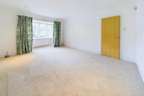 46 Leander Drive, Boldon Colliery, NE35 9LX