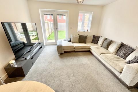 2 bedroom end of terrace house for sale, Mustang Road, Scarborough YO12