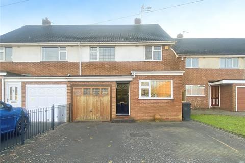 3 bedroom semi-detached house for sale, Rutland Avenue, Warwickshire CV10