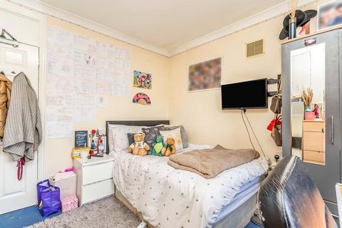 undefined, Wilton Avenue, Hampshire SO15
