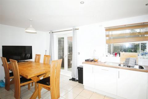 4 bedroom end of terrace house for sale, Sunlight Gardens, Hampshire PO15