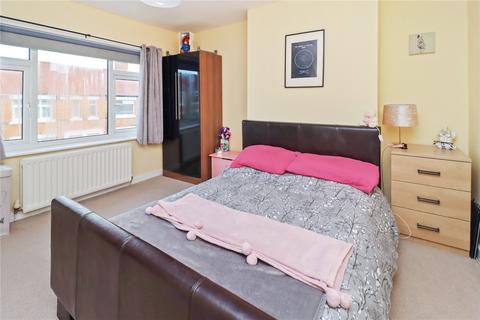 18 Queens Avenue, Dalton Le Dale, Seaham, SR7 8EX