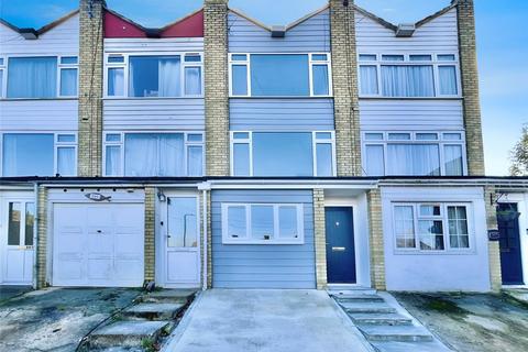 103 Harptree Drive, Chatham, ME5 0TF