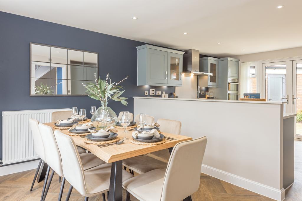 Dining area in the 4 bedroom Wychwood