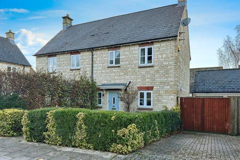 3 bedroom semi-detached house to rent, Bramble Bank, Witney OX28