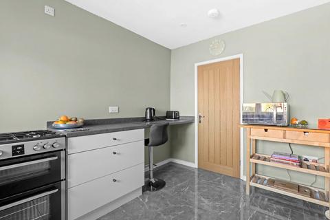 38 Shrawley Road, Fernhill Heath, Worcester, WR3 7XD