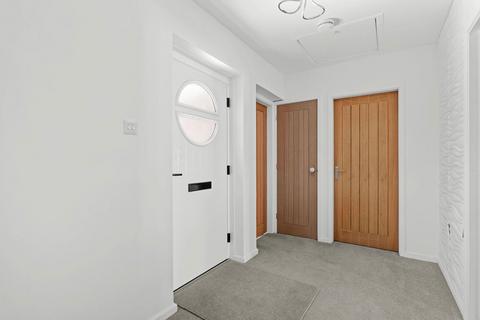 38 Shrawley Road, Fernhill Heath, Worcester, WR3 7XD