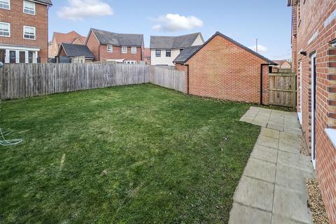 4 bedroom detached house for sale, Dappled White Close, Sandbach