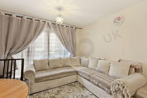 Flat 2, Bordley Court, 17 Denham Road, London, N20 0EN