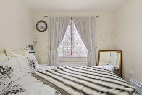 Flat 2, Bordley Court, 17 Denham Road, London, N20 0EN