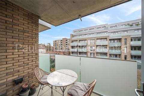 2 bedroom apartment for sale, Cross Lane, Hornsey, London, N8