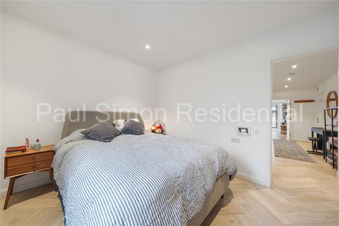 2 bedroom apartment for sale, Cross Lane, Hornsey, London, N8