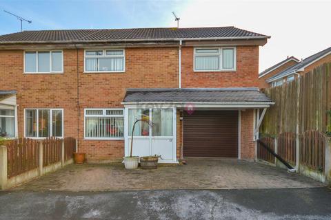 4 bedroom semi-detached house for sale, Redfern Avenue, Waterthorpe, Sheffield, S20