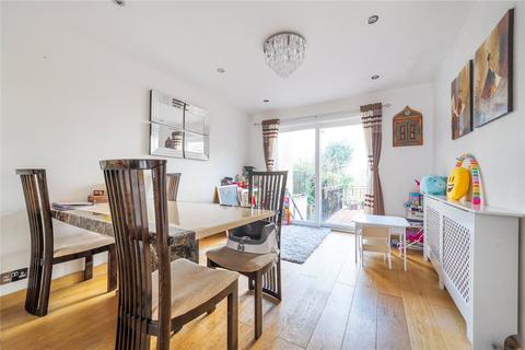 4 bedroom semi-detached house for sale, Dalmeny Road, New Barnet, Hertfordshire, EN5