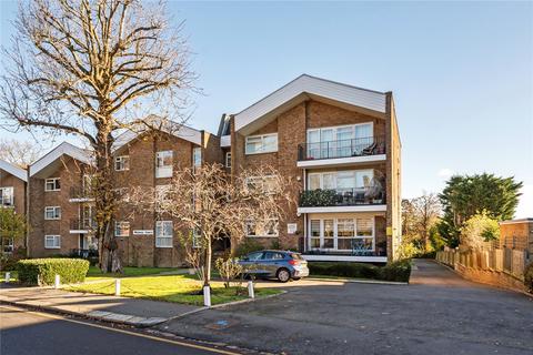 3 bedroom penthouse for sale, Lyonsdown Road, New Barnet, Barnet, EN5