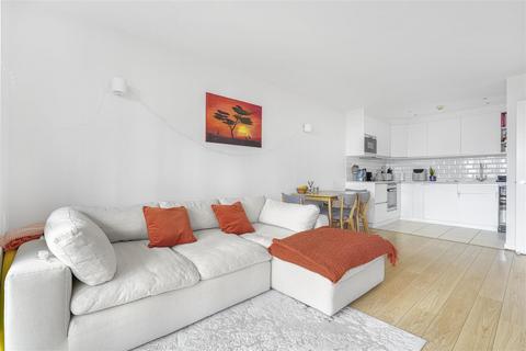 2 bedroom apartment for sale, Amazon Apartments, Hornsey N8