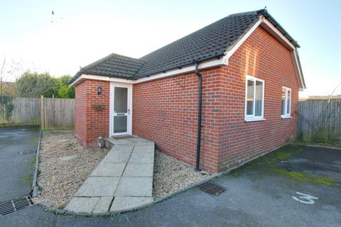 2 bedroom detached bungalow for sale, SOUTH ROAD, CLANFIELD