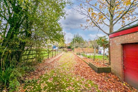 5 bedroom detached house for sale, Leigh Road, Worsley, Manchester