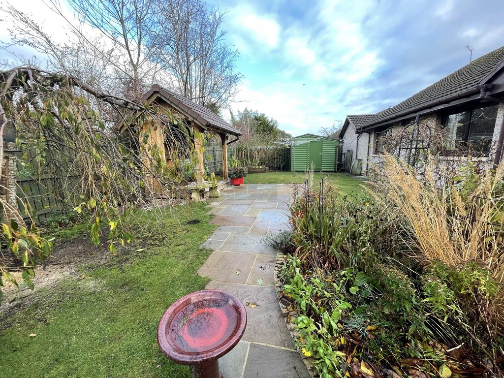 Garden aa.JPG