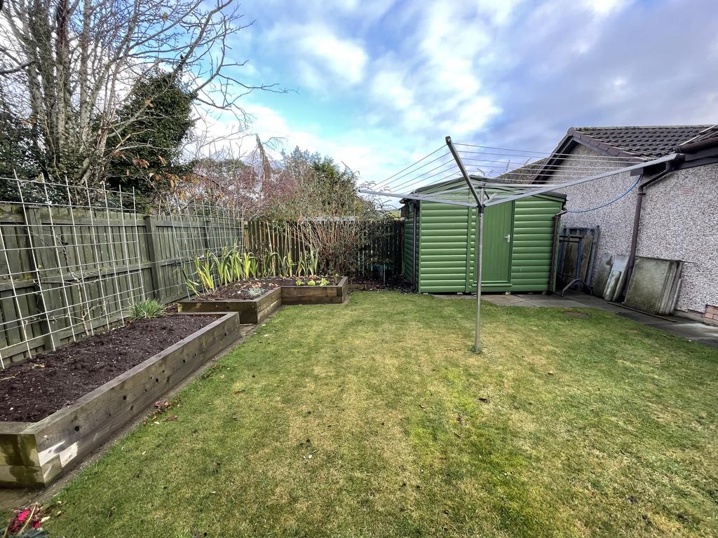 Garden b.JPG